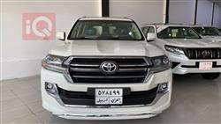 تۆیۆتا لاند کروزەر